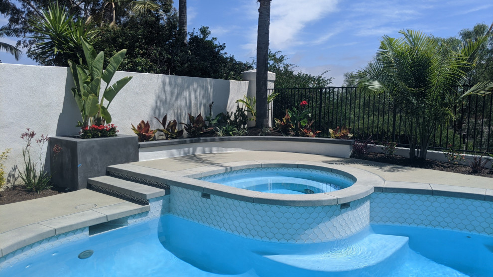 Spanish House with Modern Touch - Image 16