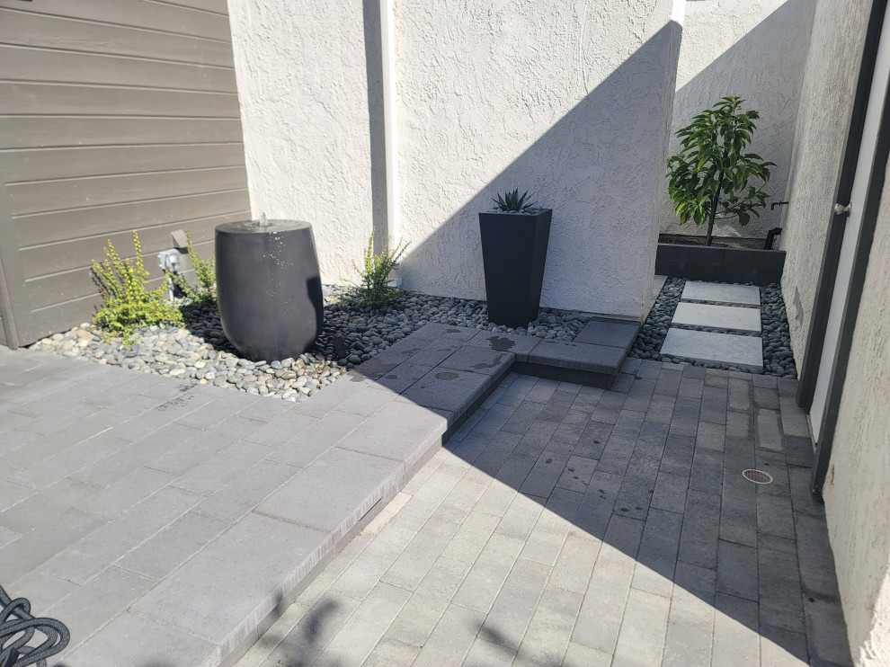 Modern Touches for this Laguna Niguel Home - Image 4